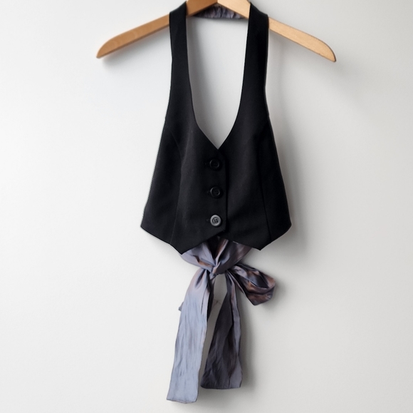 Bedo Jackets & Blazers - Vintage Bedo Cropped Bowtie Vest